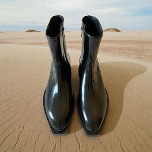 Stunning  Men’s WEITZMAN Anckie Boots, Size 9 1/2